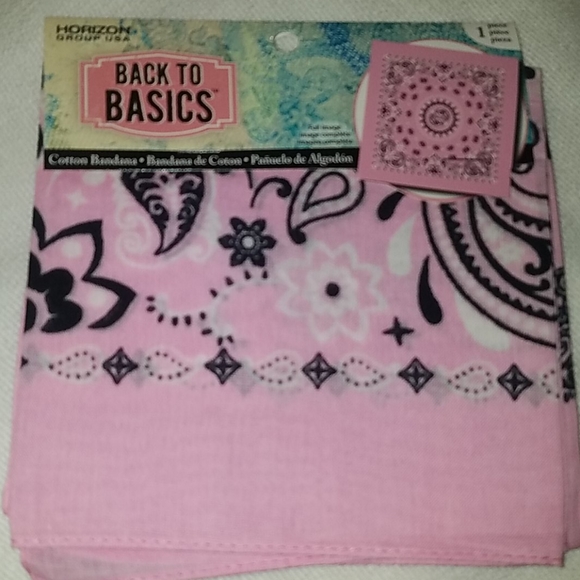 NWOT 3/$10 Classic pink, black and white bandana - Picture 1 of 6